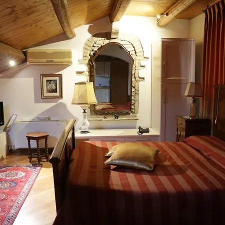 Inn La
